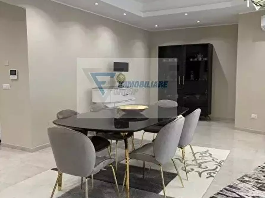 Immagine 5 di Casa trifamiliare in vendita  in Via San Giovanni a Buccheri