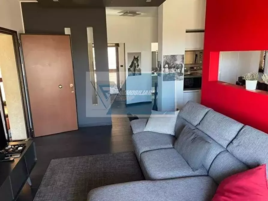 Immagine 4 di Casa trifamiliare in vendita  in Via Capuana a Buccheri