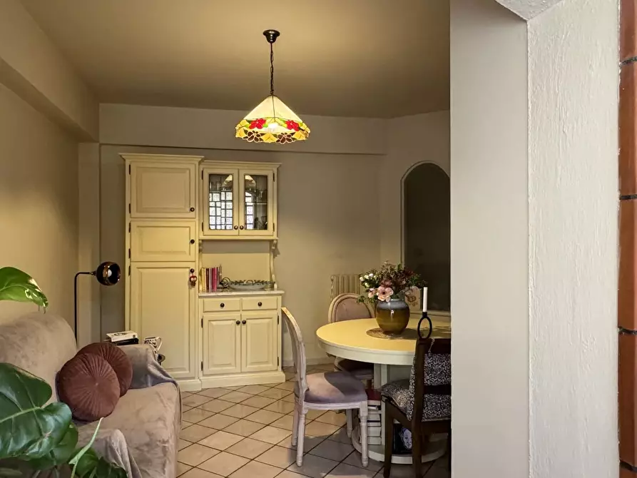 Immagine 13 di Casa trifamiliare in vendita  a Altilia