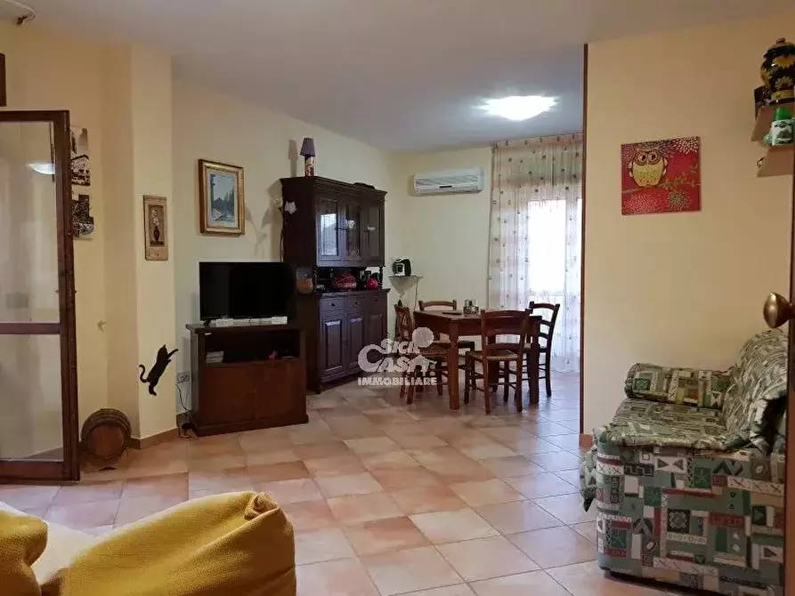 Immagine 1 di Casa trifamiliare in vendita  a Marsala