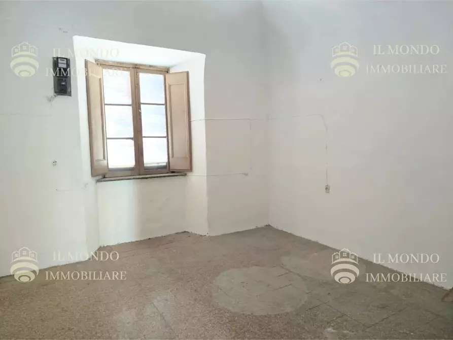 Immagine 8 di Casa trifamiliare in vendita  in Via Isonzo a Palombara Sabina