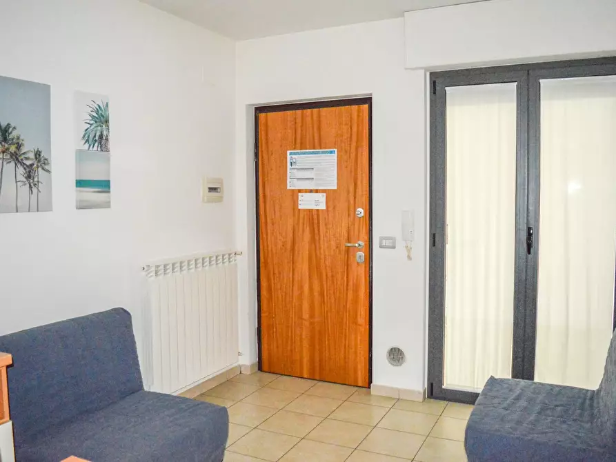 Immagine 18 di Casa trifamiliare in vendita  in via Gabriele D'Annunzio, 209. a Pineto