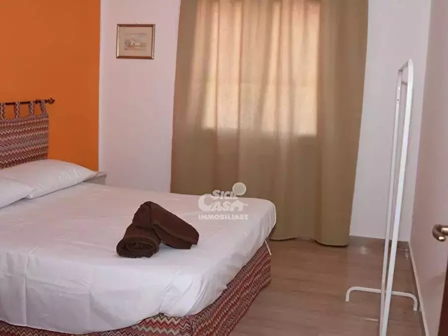 Immagine 15 di Casa trifamiliare in affitto  a Marsala