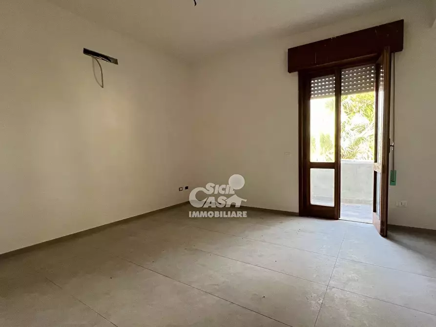 Immagine 8 di Casa trifamiliare in vendita  a Marsala