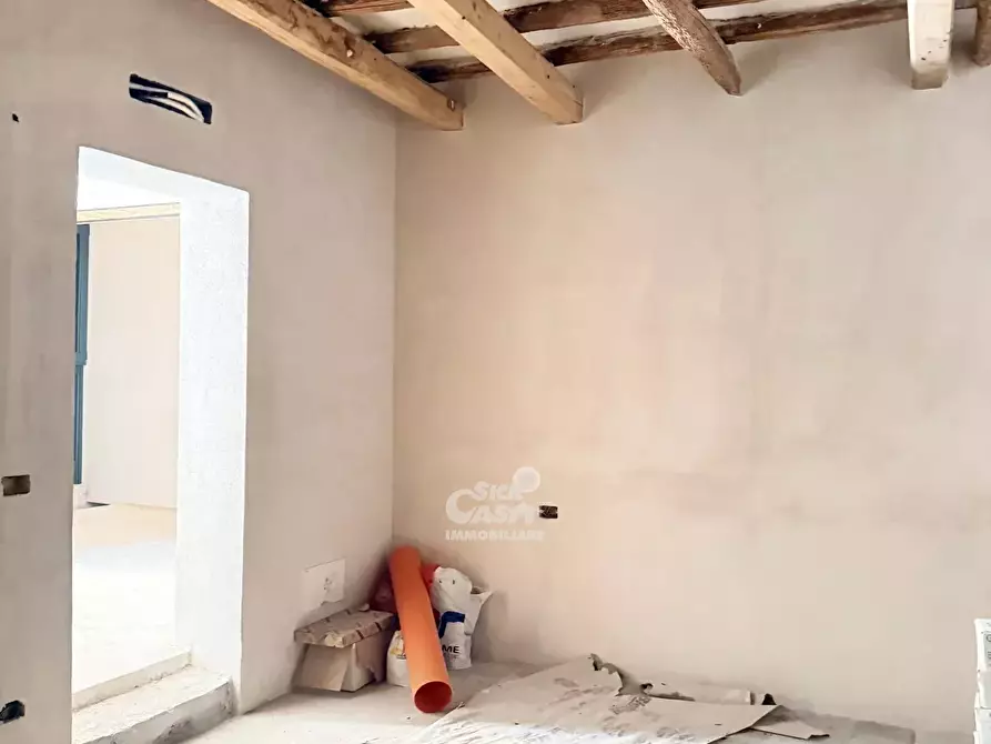 Immagine 3 di Casa trifamiliare in vendita  a Marsala