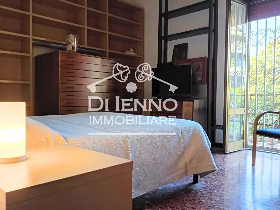 Immagine 2 di Casa trifamiliare in affitto  in Via Giovanni Penta a Roma