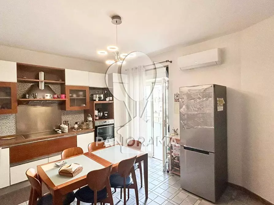 Immagine 19 di Casa trifamiliare in vendita  in Via Colombo a Partinico