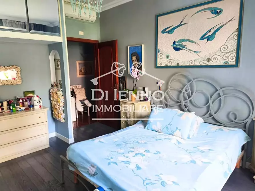 Immagine 16 di Casa trifamiliare in vendita  in Via Campodimele, 75 a Roma