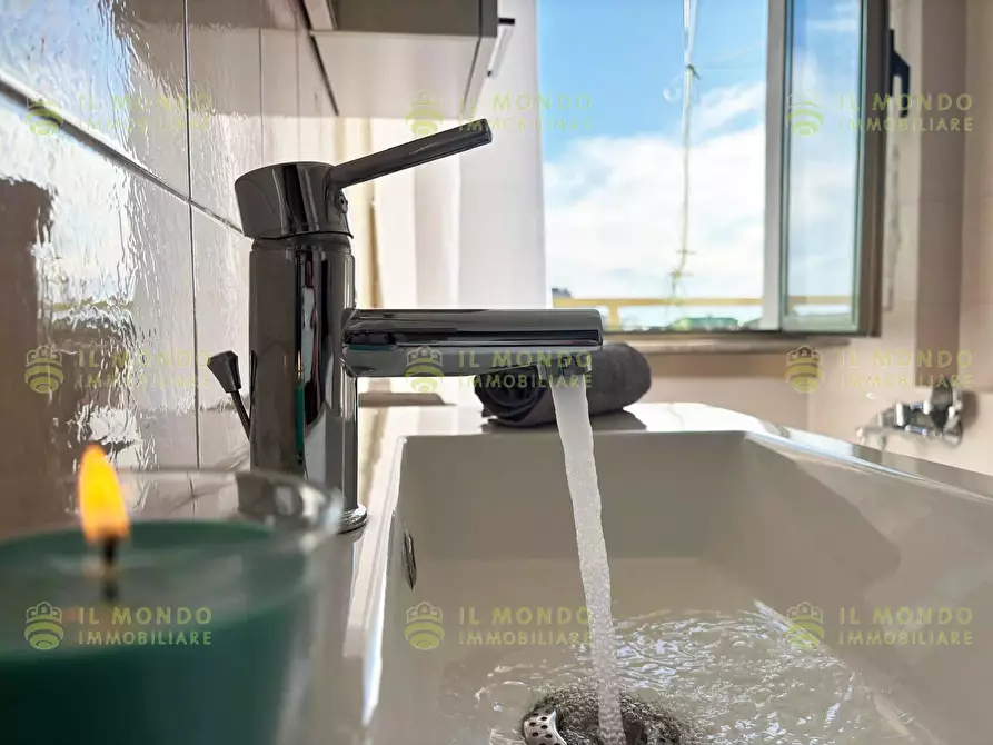 Immagine 19 di Casa trifamiliare in affitto  in Via Giuseppe Avezzana, 25 a Milano