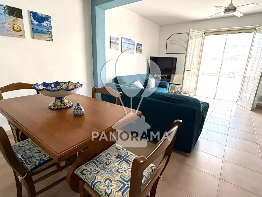 Immagine 24 di Casa trifamiliare in vendita  in Viale di Calatubo a Alcamo