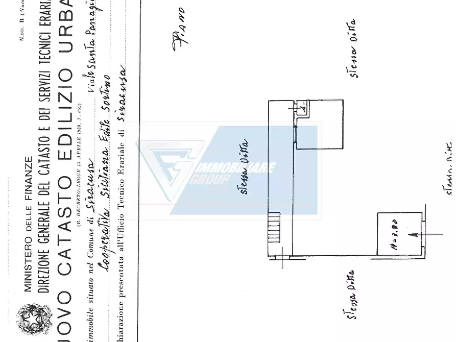 Immagine 17 di Casa trifamiliare in vendita  a Siracusa