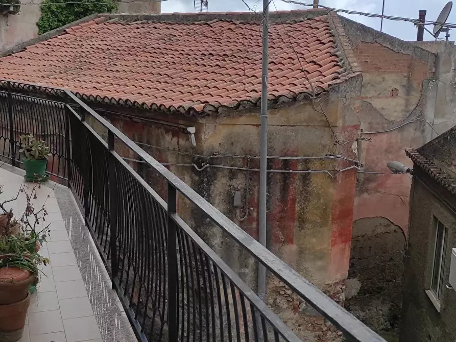 Immagine 19 di Casa trifamiliare in vendita  in Vico San Giovanni a Messina
