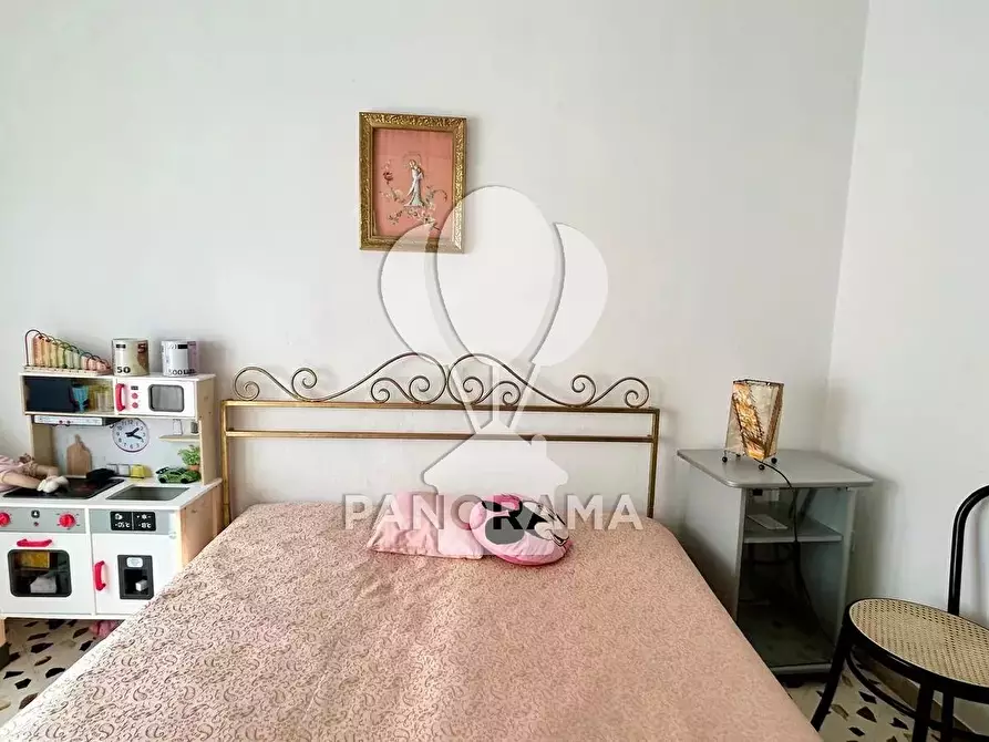 Immagine 21 di Casa trifamiliare in vendita  in Via Francesco Laurana a Alcamo