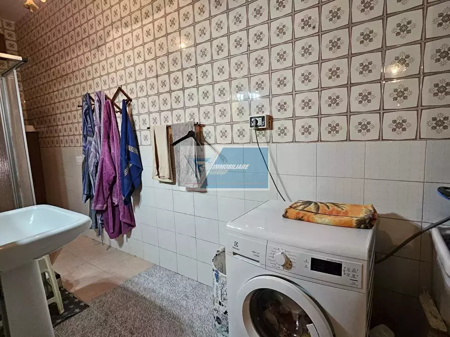 Immagine 5 di Casa trifamiliare in vendita  in VIA PALESTRO,243 a Buccheri