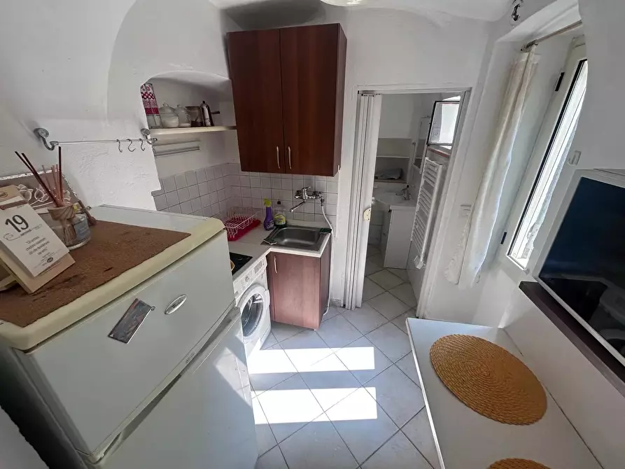 Immagine 6 di Casa trifamiliare in vendita  in Frazione Verrandi, 4 a Ventimiglia