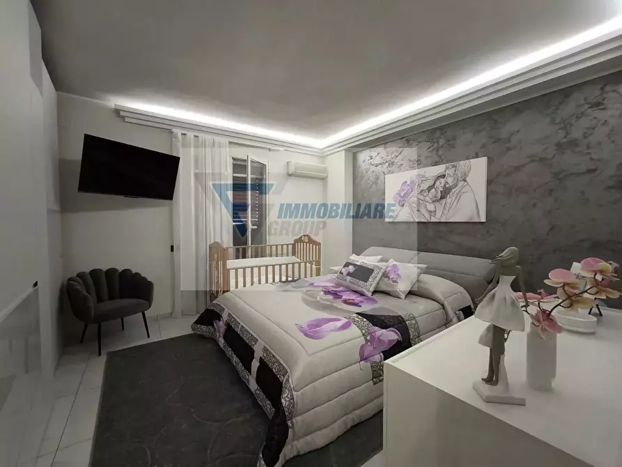 Immagine 15 di Casa trifamiliare in vendita  in Via Ippolito Nievo a Siracusa