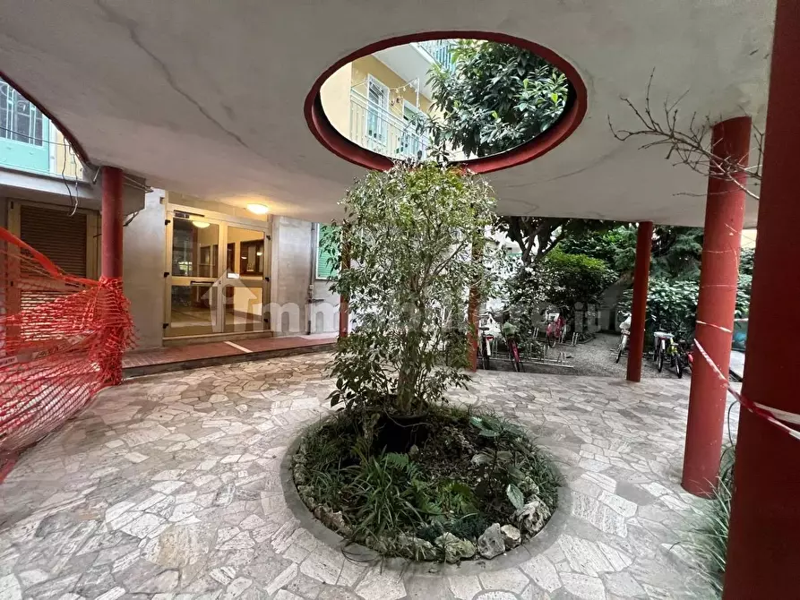 Immagine 20 di Casa trifamiliare in affitto  in Via Giambellino, 10 a Milano