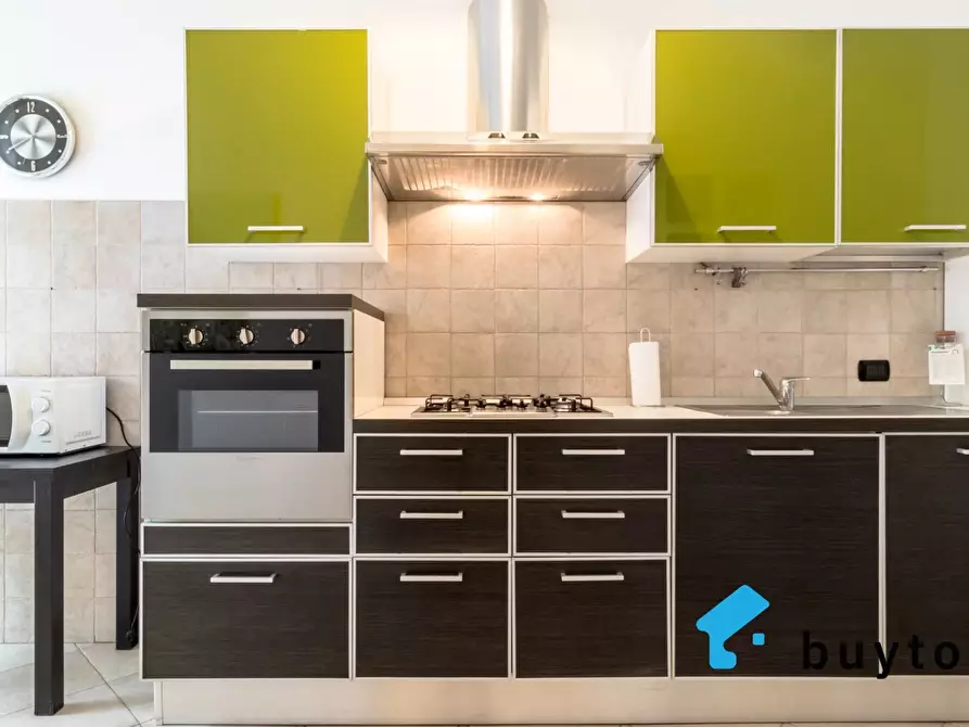 Immagine 7 di Casa trifamiliare in vendita  in Corso Cristoforo Colombo, 1 a Milano