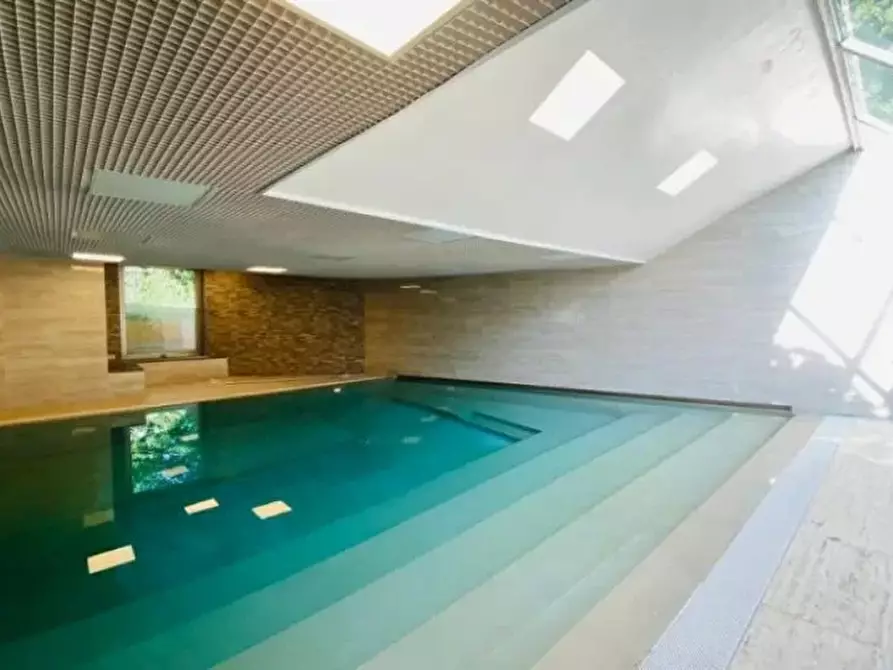 Immagine 23 di Casa trifamiliare in affitto  a Roma