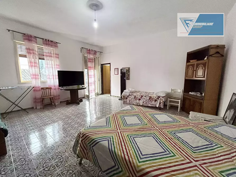 Immagine 4 di Casa trifamiliare in vendita  in via grimaldi a Buccheri