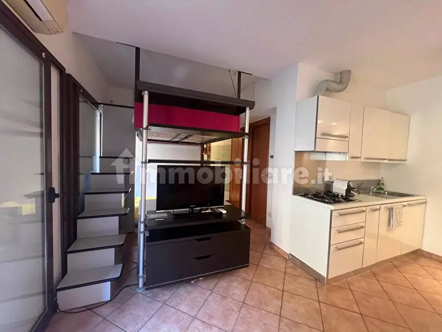 Immagine 4 di Casa trifamiliare in affitto  in Via Paolo Lomazzo, 10 a Milano