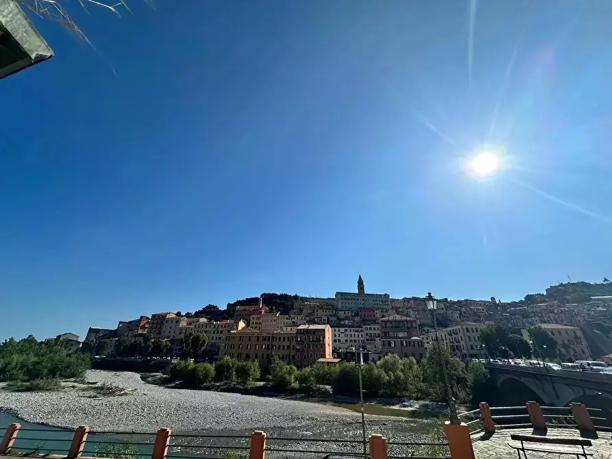 Immagine 20 di Casa trifamiliare in vendita  a Ventimiglia