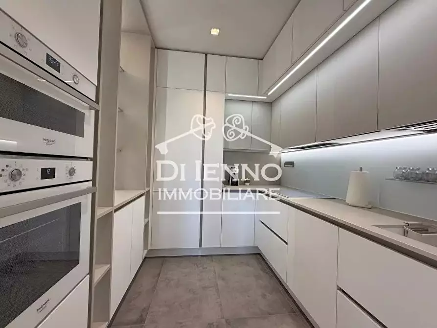 Immagine 28 di Casa trifamiliare in affitto  in Via Madesimo a Roma