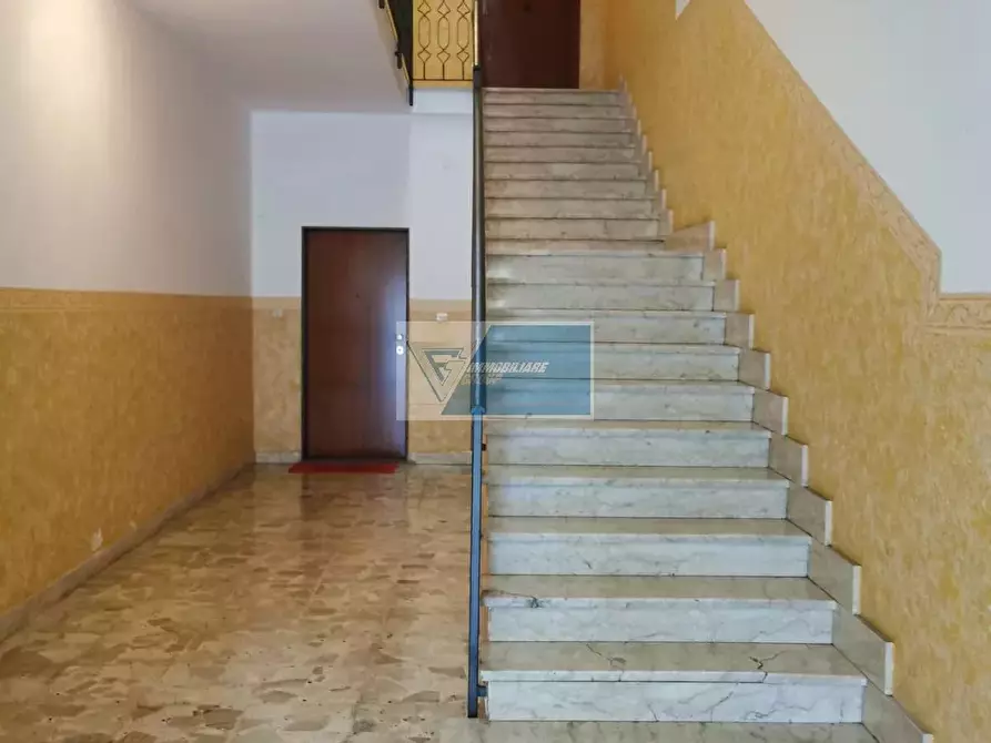 Immagine 18 di Casa trifamiliare in vendita  a Buccheri