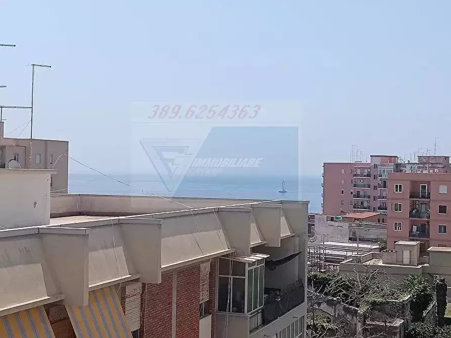 Immagine 1 di Casa trifamiliare in vendita  in Via Emilia a Siracusa