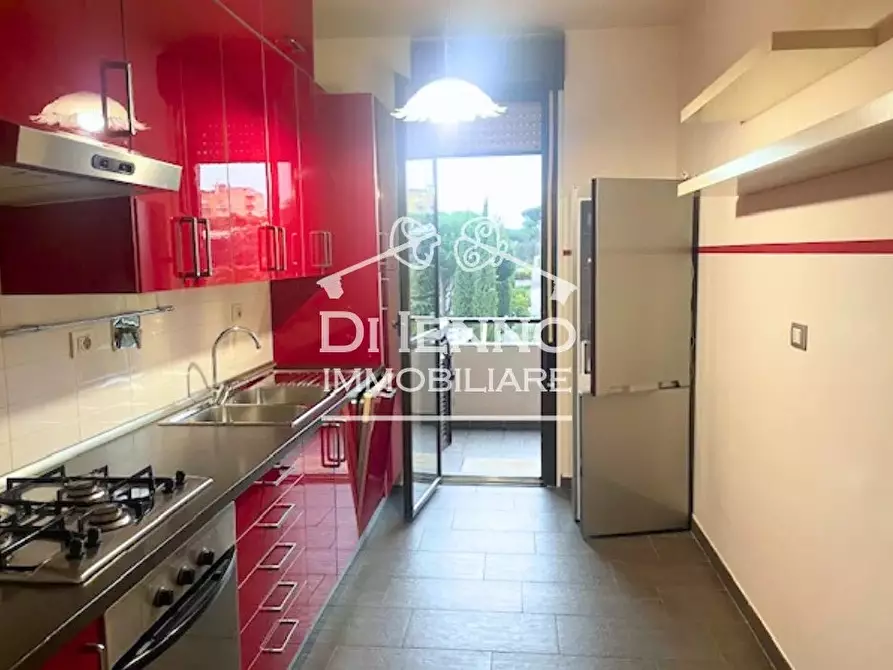 Immagine 3 di Casa trifamiliare in affitto  in Via Busto Arsizio a Roma