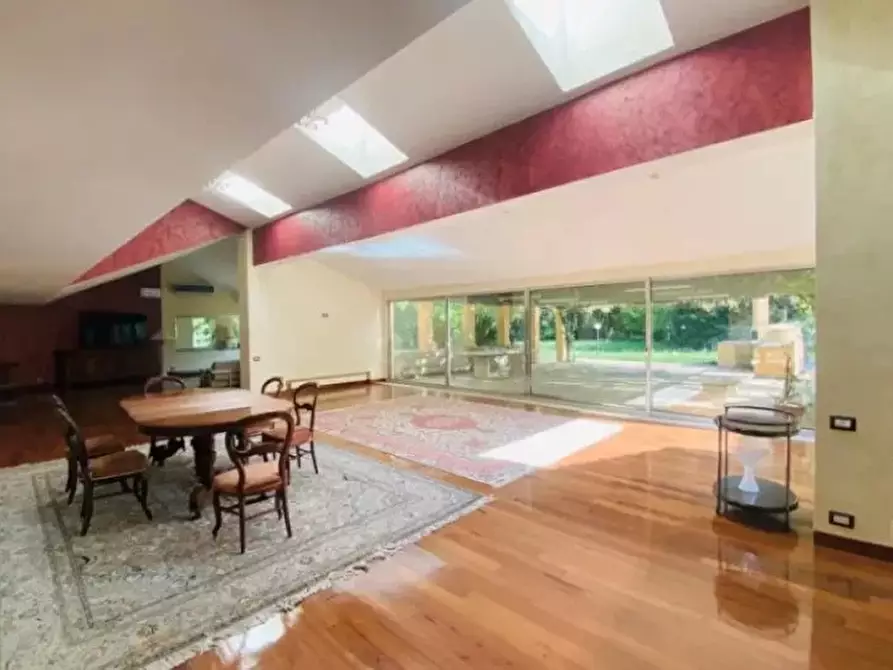 Immagine 3 di Casa trifamiliare in affitto  a Roma