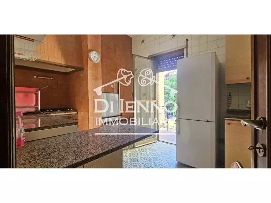 Immagine 5 di Casa trifamiliare in vendita  in Via Corsica a Monterotondo