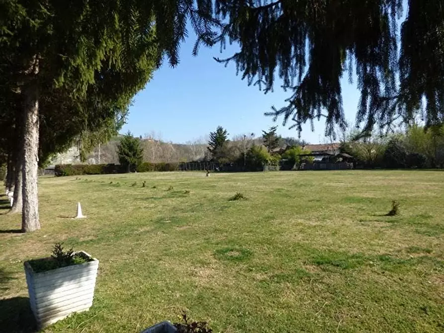 Immagine 19 di Terreno edificabile in vendita  a Barolo