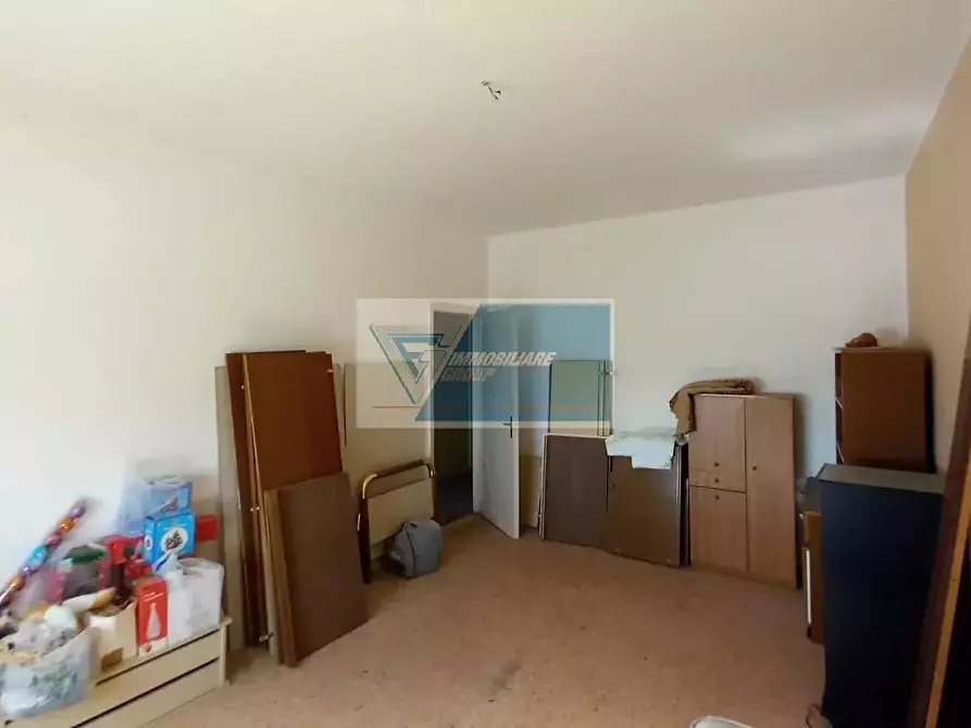 Immagine 13 di Casa trifamiliare in vendita  a Piazza Armerina