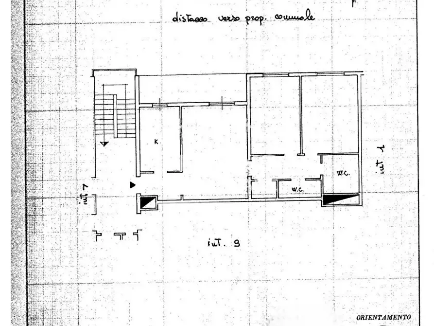 Immagine 4 di Casa trifamiliare in vendita  in Via Valbondione a Roma
