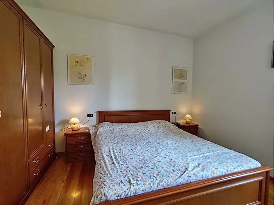 Immagine 12 di Terreno edificabile in vendita  a Barolo