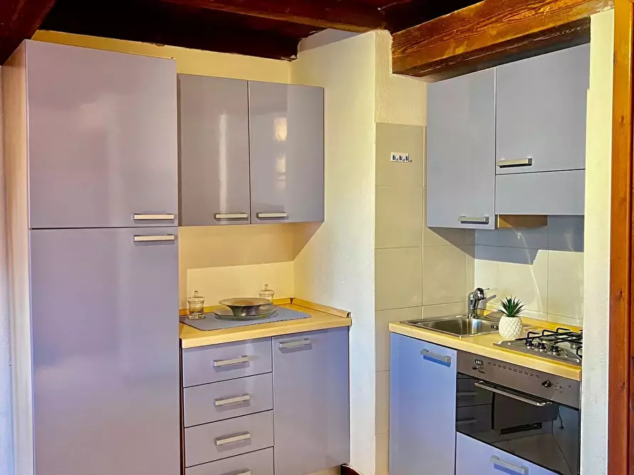 Immagine 6 di Casa trifamiliare in vendita  in Via Della Cava del tom, 1c a Olbia