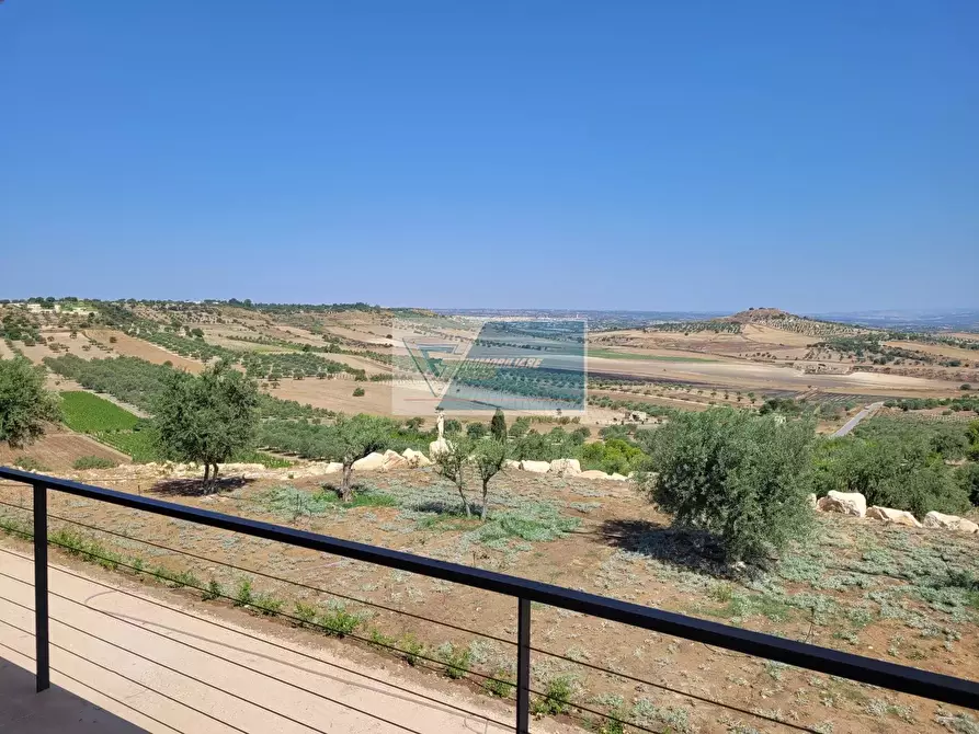 Immagine 2 di Terreno edificabile in vendita  a Noto