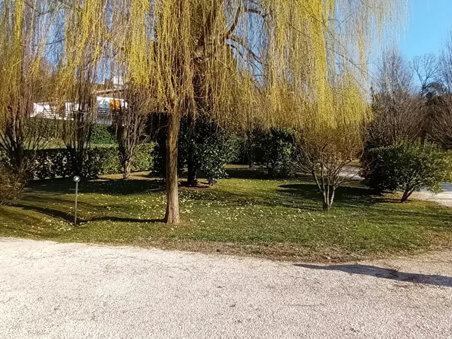 Immagine 45 di Terreno edificabile in vendita  a Refrontolo