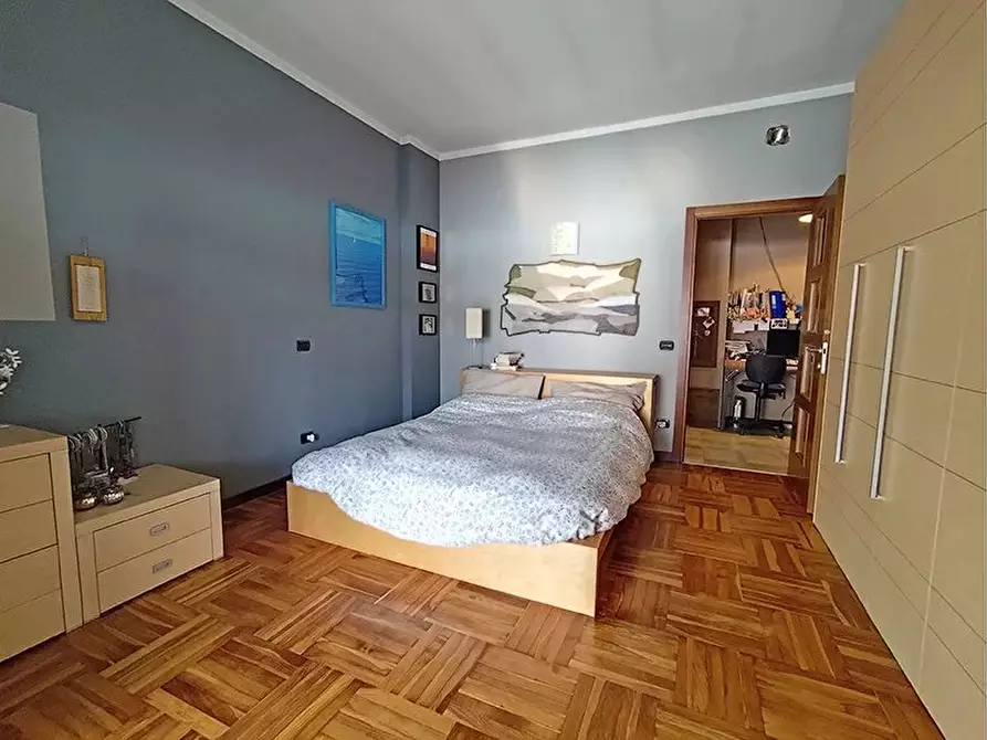 Immagine 16 di Casa trifamiliare in vendita  a Dogliani