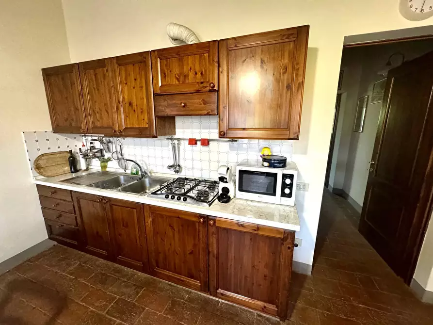 Immagine 4 di Casa trifamiliare in vendita  in via Aurelia Sud, 55. a San Vincenzo