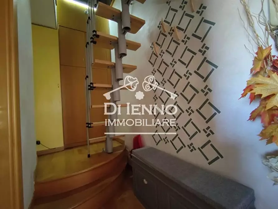 Immagine 6 di Casa trifamiliare in vendita  in Via Mongardino a Roma