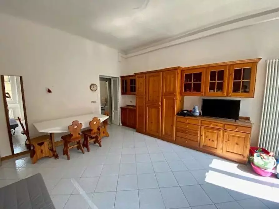 Immagine 3 di Casa trifamiliare in affitto  in Via Giovanni Battista Morgagni, 2 a Milano