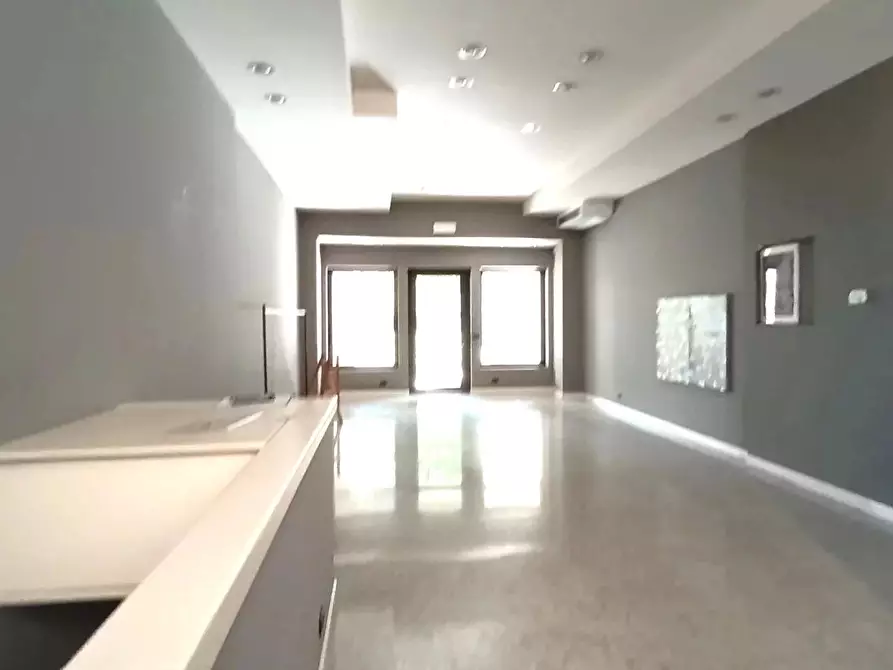 Immagine 1 di Attico in affitto  a Conegliano