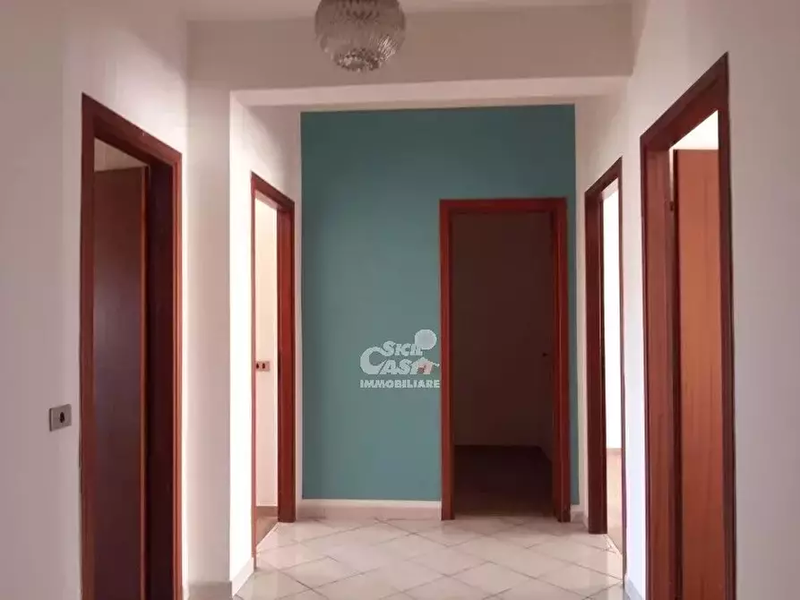 Immagine 3 di Casa trifamiliare in vendita  a Marsala