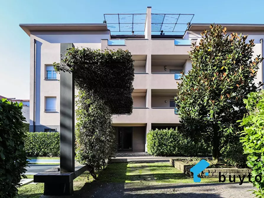 Immagine 26 di Casa trifamiliare in vendita  in Via Cristoforo Colombo, 4 a Villasanta