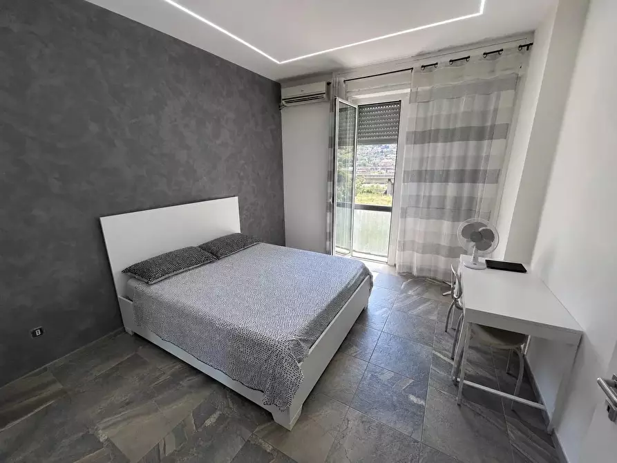 Immagine 9 di Casa trifamiliare in vendita  a Ventimiglia