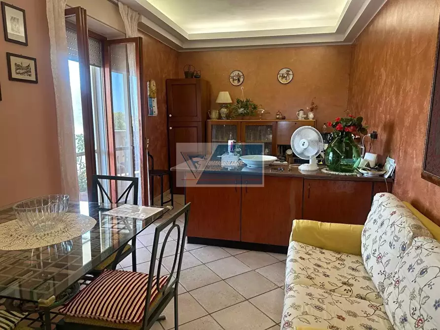 Immagine 15 di Casa trifamiliare in vendita  a Buccheri