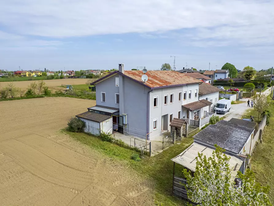 Immagine 51 di Terreno edificabile in vendita  a Campagna Lupia