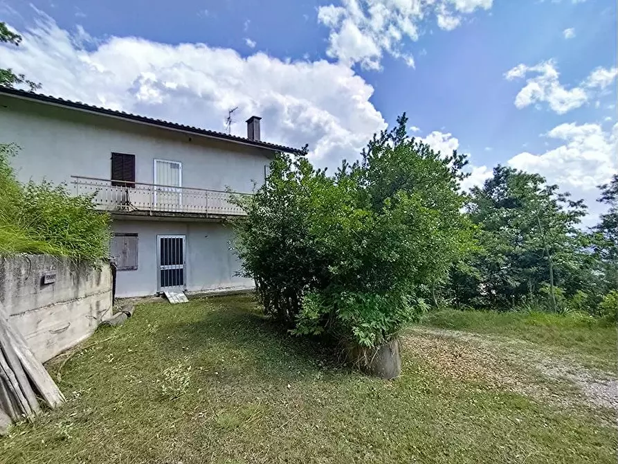 Immagine 17 di Terreno edificabile in vendita  a Barolo